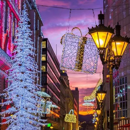 Casadeco Apt-stunning New York Cafe View Lägenhet