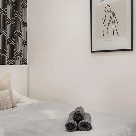 Casadeco Apt-stunning New York Cafe View Lägenhet Budapest