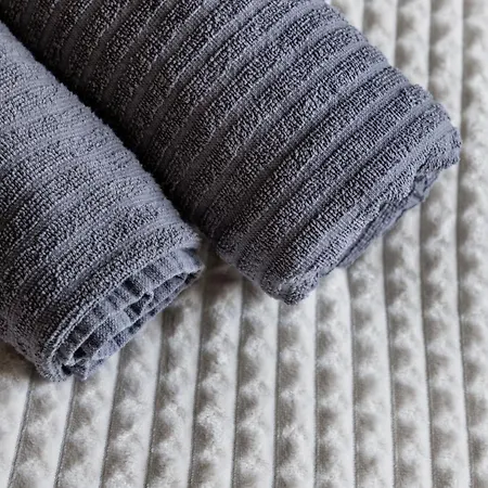 Casadeco Apt-stunning New York Cafe View